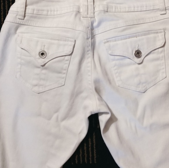 Jeans - Picture 5 of 5